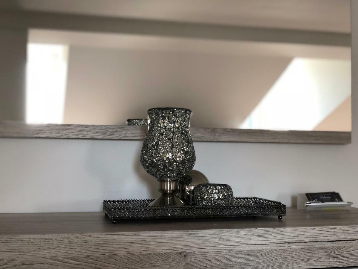 Lili Apartman Apartment Mariánské Lázně Екстериор снимка